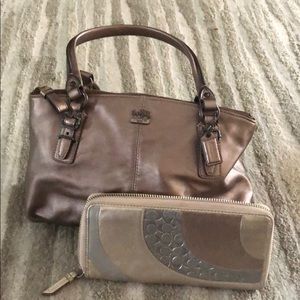 Coach purse and wallet